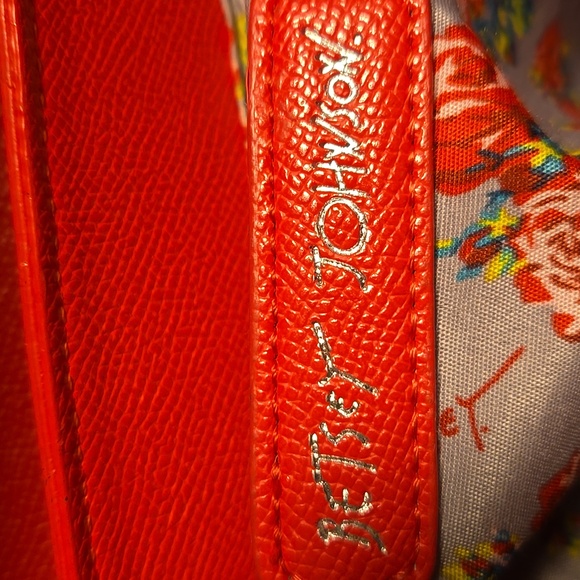 Betsey Johnson Pink Shoulder Bag - Picture 3 of 12